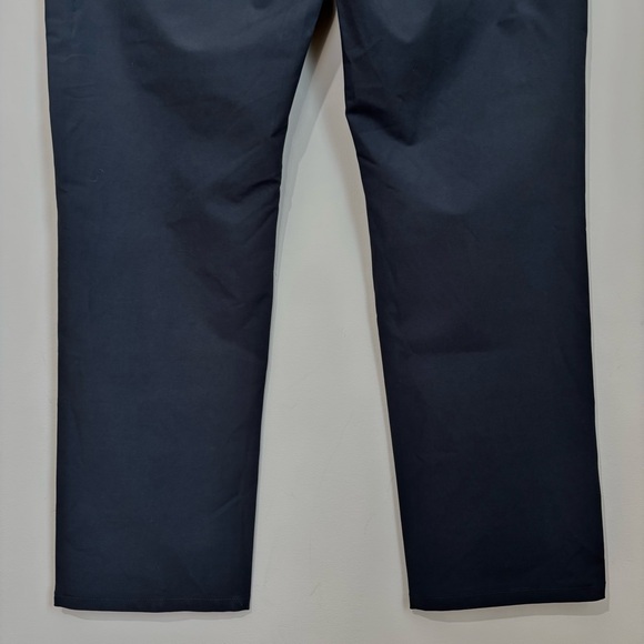 Greg Norman Men’s 40x32 Performance Stretch Classic Office Black Pant - Picture 6 of 14